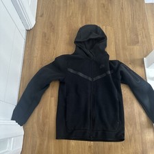 nike tech fleece old season 