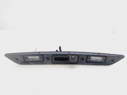 5e3827566a 9280273 outer - outer, door