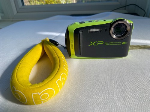 Fujifilm finepix green - xp,