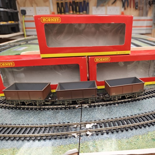 Hornby brown mineral stone - x,