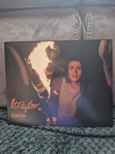 Hand signed autographed photos - signed,
