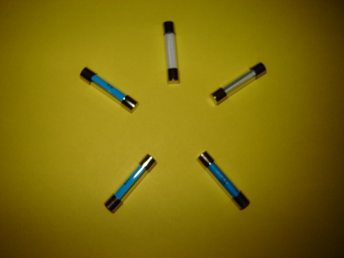 30mm glass fuses - pack, of