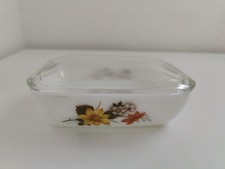 Vintage Retro Pyrex Autumn
