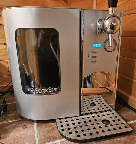 Edgestar deluxe mini kegerator - edgestar,