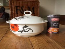 Wedgwood Corn Poppy Susie