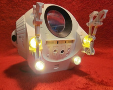 2001: A Space Odyssey 1:8