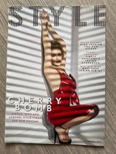 KYLIE MINOGUE - The Sunday