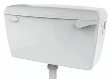 LOW LEVEL SIDE ENTRY EXPOSED PLASTIC WC TOILET WALL MOUNTED LEVER CISTERN SET