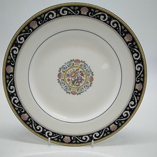 Vintage Wedgwood Runnymede W4472 Dinner Plate 27 cm diameter Bone China