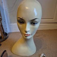 Vintage Mannequin ladies head