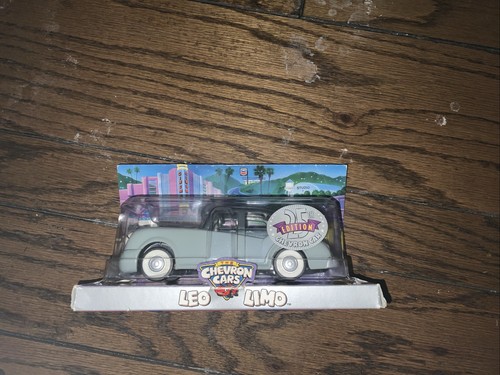 Chevron cars leo - chevron, limo