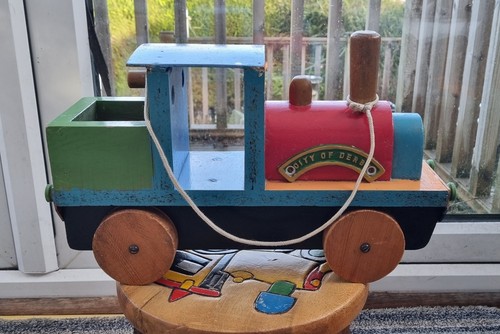 Vintage wooden pull along - wooden, pull-along