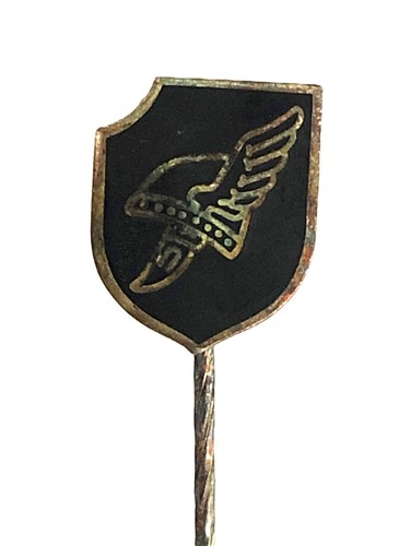 German ww2 army divisional - german, or