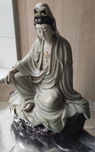 Kwan yin buddha - kwan, statue