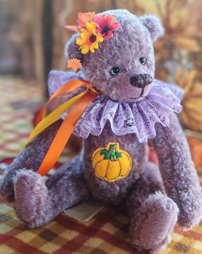 Artist bear - (, unique)