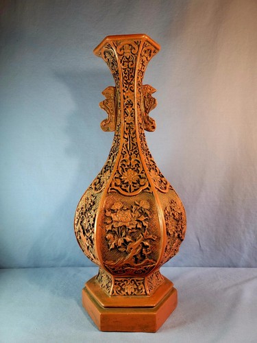 Red lacquerware cinnabar vase - red,