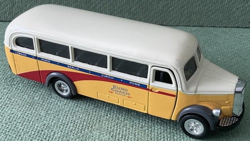 Vintage mercedes benz omnibus - mercedes,