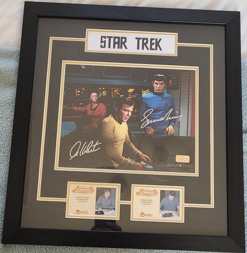Signed star trek shatner - trek,