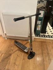 Titanium Stunt Scooter With Kronos Titanium Bars, Honeycomb Wheels, Apex Deck