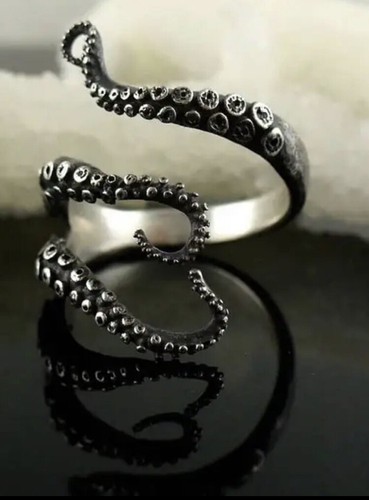 Octopus tentacle metal - , ring