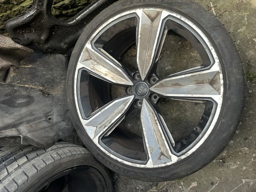 Audi rs4 alloy wheel - rs4,