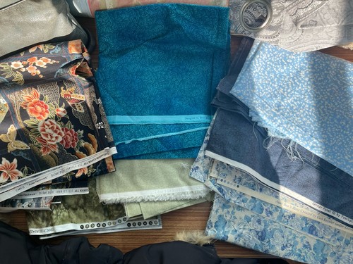 Job lot quilting fabric - job,