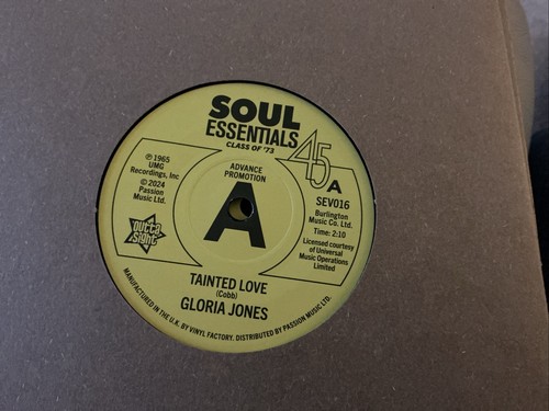 Gloria jones tainted - gloria, /