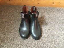 shires jodphur boots size 2