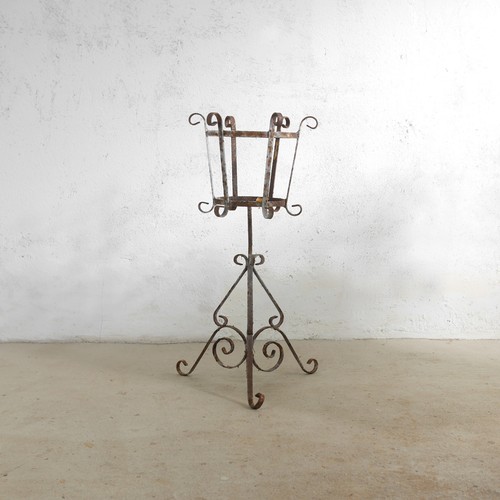 Mid century vintage rusty - vintage,