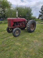 International W 6 TRACTOR