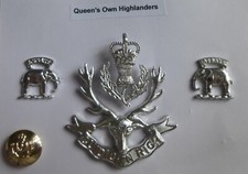 British Army Cap & Collar Badges, Button - Queen's Own Highlanders QO HLDRS