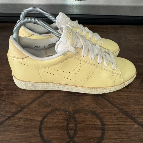Nike vintage wimbledon shoes - nike,
