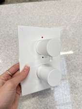 Ex-Display Crosswater Shower