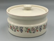 Wedgwood Roseberry - 2 pint Lidded Casserole Dish.