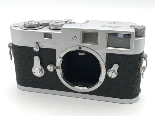 Leica chrome body - body, 35mm
