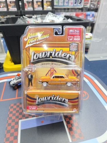 Johnny lightning lowriders - lightning,