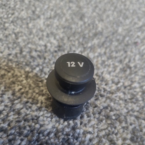 Polo power outlet - polo,