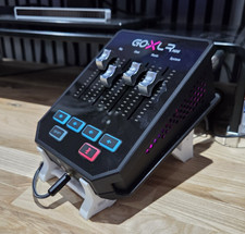 GoXLR Mini Go XLR TC Helicon Stand