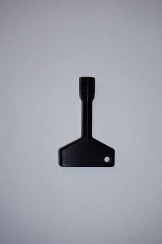 Universal wheelie bin key - wheelie,