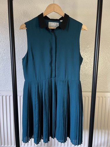 Women green sleeveless - women’s,