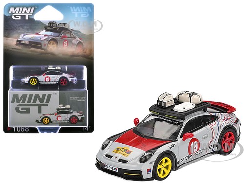 Porsche 911 dakar - #19, "uncle