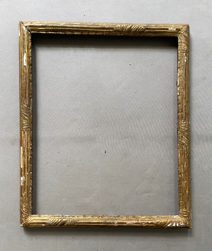 Wooden and gilded stucco