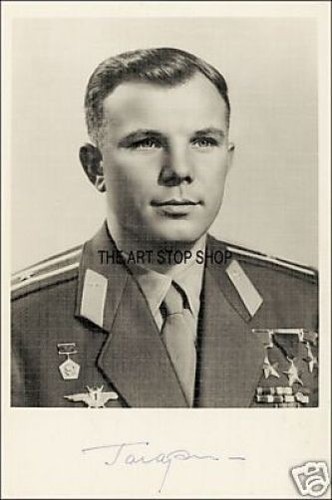 Yuri gagarin signed - yuri, photo