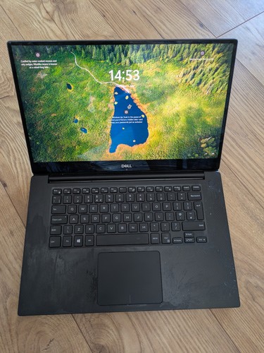 Dell xps 9570 - 15, i7