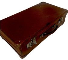 Vintage leather Suitcase