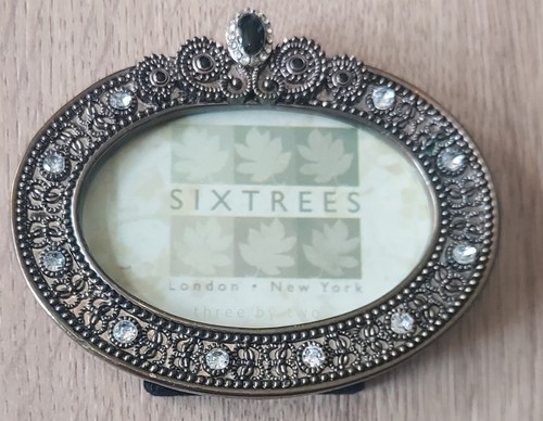 Sixtrees ornate miniature - ornate,