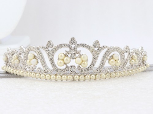 Used swan swarovski - used-v.g.,
