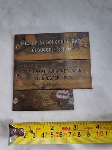 Vintage brass plaques - 3x,