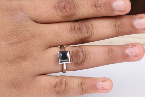 50cts natural black - 0.50cts,