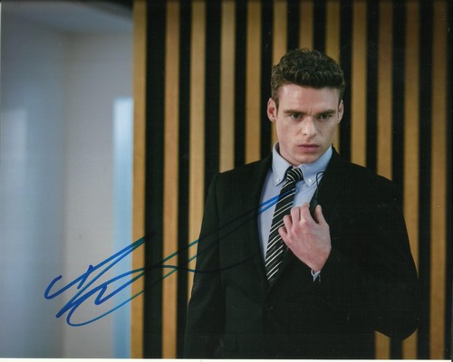 Richard madden signed - richard, photo